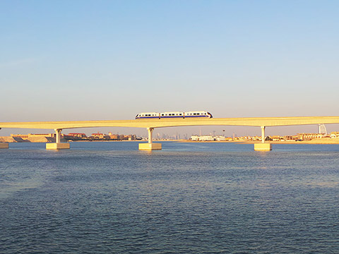 Brücke mit Monarail