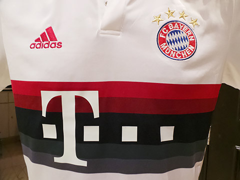 Bayern-Shirt vorne