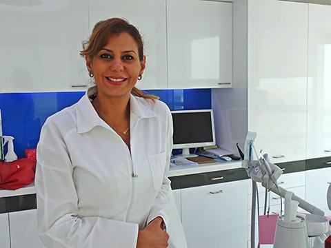 Dr. Gina Rau-Angulo