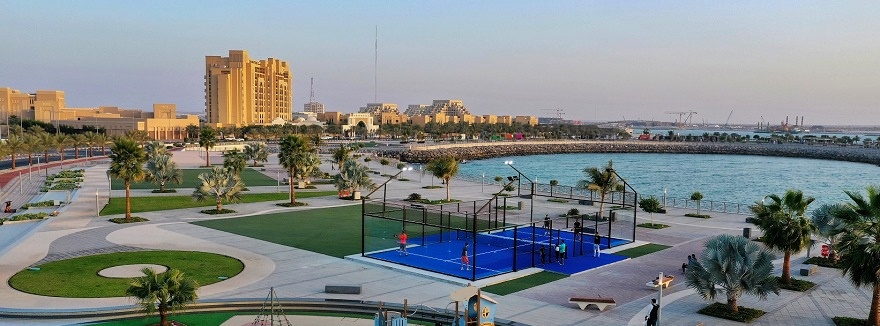 Brandneuer Padel Court auf Al Marjan Island